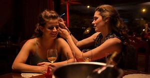 Elise Schaap en Anna Drijver kondigen nieuwe Nederlandse Netflix-serie aan - FilmVandaag.nl