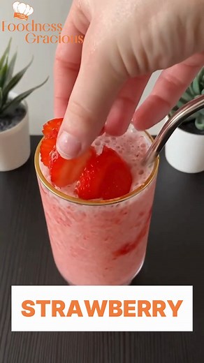 🍓🥤 Strawberry Protein Shake with Vanilla Whipped Cream 🥤🍓 You'll love this Strawberry Protein Shake! Make it at home for a healthier version of a popular strawberry frappuccino with fresh strawberries and yogurt. Perfect for a nutritious breakfast or a refreshing snack! Get the full recipe here: https://foodnessgracious.com/recipes/strawberry-protein-shake #FoodnessGracious #StrawberryProteinShake #HealthyRecipes #SmoothieLovers #FreshStrawberries #HomemadeGoodness #Nutritious #Yummy #Foodie