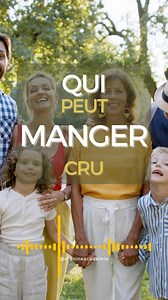 **Qui peut manger cru ?** 🥕🍉🍌 Tout le monde peut intégrer du cru dans son alimentation, à condition d’écouter son corps ! 💚 Que vous soyez enfant, adulte, senior ou sportif 🏃‍♀️💪, chacun peut bénéficier des bienfaits du cru. Les enfants adorent les couleurs et les textures des fruits et légumes frais 🌈, et les sportifs y trouvent une énergie stable et des nutriments pour une meilleure récupération 💦🥗. Même les seniors peuvent en profiter avec des aliments plus faciles à digérer pour un 