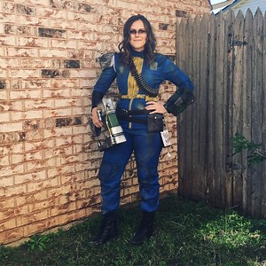 Fallout Sole Survivor Costume Is Ready for the Apocalypse