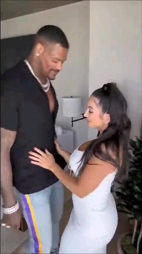 Would You Let Your Wife Get BLACKED For Your Honeymoon 🤔