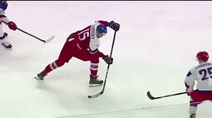 Daniel Kurovsky rakiplerini çaresiz bırakıyor. | Bilyoner