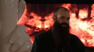 Jugar con fuego: un artista alemán explora los incendios forestales