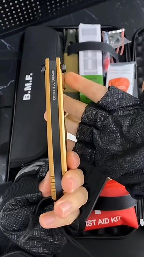 Is it worth $90 ? #GadgetGoals #amazongadget #knifecollectors #butterflyknife #knifemaking #knifecommunity #SharpBlades #Blades #KnifeCollection #knifelife | Little bro blade