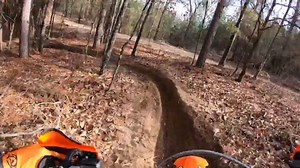 1.6K views · 25 reactions | Häng med Russell Bobbitt när han pushar hårt genom ett tajt skogsavsnitt med sin KTM 250 SX. Någon annan som får armpump av att bara titta på detta?!? #KTM #ReadyToRace Video: Gnarly Routes Inc. | KTM Scandinavia | Facebook