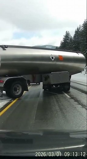 12-Car Pileup Black Ice - Donner Pass