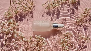 Advertising of a Moisturizing Skin Care Products