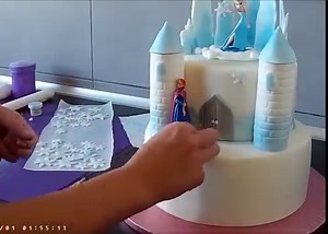 How to make a Frozen castle cake tutorial! By: Just Cake It - Cake Decorating Videos | MetDaan Cakes