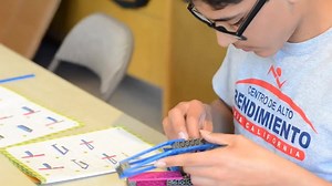 #SemanaGeeksCon Alebrije Centro Cultural Un poco de nuestros compañeros de segundo nivel de viernes de Geeks | Geeks Academy