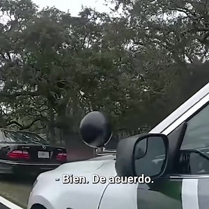 283K views · 4.8K reactions | Policía se enfada y no deja llegar a un hombre a su casa | Audit the Audit en Español | Facebook