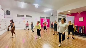 15 reactions | What Ana amazing way to start the week! Dancing our way into the week! 睊睊 | Fly Girl Dance & Fitness | Facebook