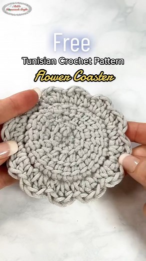 Looking for a quick make? Try these Tunisian Crochet Flower Coasters! They're fun, easy and so cute! Find the full tutorial here: https://www.nickishomemadecrafts.com/tunisian-crochet-flower-coaster-pattern/ #crochet #crochetaddict #learntocrochet #tunisiancrochet #coasters #coasterset | Crochet Patterns & Tutorials by Nicki's Homemade Crafts