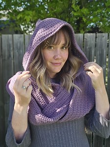 CROCHET PATTERN - Witchy Hooded Infinity Scarf (oversized Pointed Hood) - Etsy