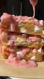 39K views · 92 reactions | Strawberry white chocolate blondies If...