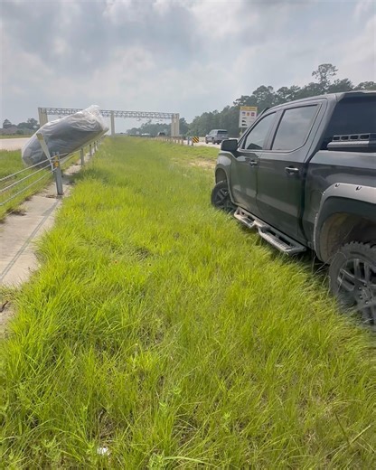 We lost our brand new couch on the side of the highway | Shirtless Jake's Homestead