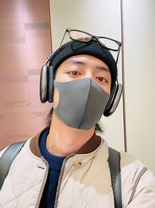 111 reactions · 4 comments | 2023.11.27 Xiao Zhan Weibo Update | **Live photo  Flash! #XiaoZhan #肖战 #XiaoZhanWeibo | Xiao Zhan World | Facebook