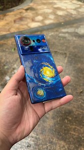 30K views · 6.2K reactions | Even the Samsung S25 Ultra has abandoned the right-angled edge design; it seems only Nubia is still sticking with it. #NubiaZ80Ultra #SamsungS25Ultra #SamsungS24Ultra #TrueFullScreen #DigitalTechnology | Trendy Tech Review | Facebook