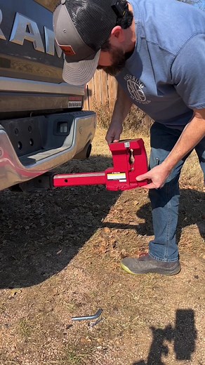 22K views · 425 reactions | The DOYLE 6” Hitch Vise Harbor Freight! #masteringmayhem #vise #vises #metalworking #metalwork #handtools #handtoolsonly #masonry #customwork #protools #diyer #handyman #plumbing #plumbinglife #plumbingtips #construction #musthave #versatile #besttools #toptools #garagetools #portable #harborfreight #Doyle iTOOLco | Mastering Mayhem | Facebook