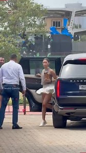 19K views · 77 reactions | Alia Bhatt, Sussanne Khan and Arslan Goni Spotted at Bandra, Shreya Kalra With Boyfriend Spotted In Andheri #aliabhatt #SussanneKhan #ArslanGoni | Bollywood Society | Facebook