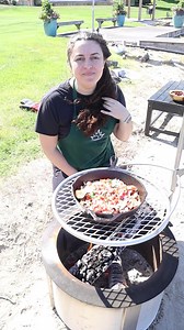 Our family's tasty Red, White & Bleu Duck Fat Chips recipe on this week's #CookingWithLiv! These delicious chips are sure to be a hit🎯 at your 4th of July party. Fun Fact: This recipe was created by Liv's dad back when he had the Maple Leaf Grill in Warsaw, IN.📍 | Maple Leaf Farms