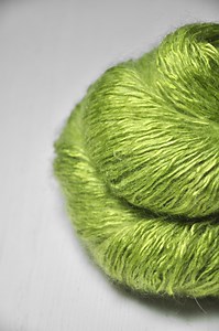Overwatered Seedling - Silk / Super Kid Mohair / Polyamide Sport Yarn - Hand Dyed Yarn - Handgefärbte Seide - Dyeforyarn - Etsy