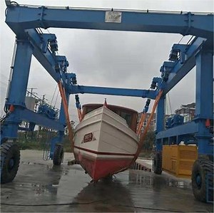 [Hot Item] 100~600ton Boat Travel Lift Yacht Crane for Shipyard Using