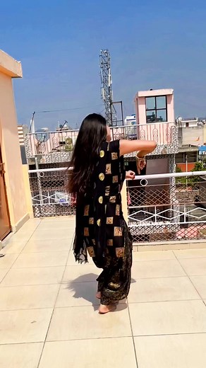 🖤.. #neelumauryaofficial #fbreels #danceviral | Neelu maurya official