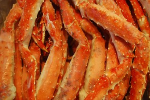 Compare & Order Crab Legs Delivery Online