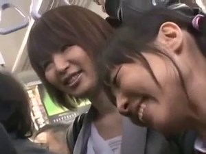 japonesas en autobus