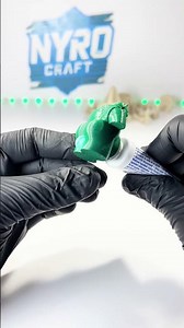 Shrek’s Toothpaste Poop Surprise! 🦷💩