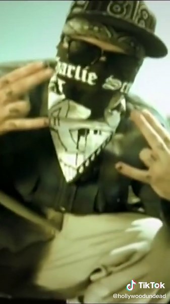 Celebrating the Birthday of Rap Legend @therealcharliescene