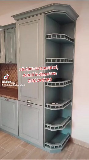 🎉 Anunț special pentru designeri și arhitecți pasionați de amenajări interioare, dar și pentru tinerii studenți ce sunt pasionați de aceasta arta! 🎉 Suntem mândri să vă prezentăm brandul nostru, Atelierul de Bucătării, producători de mobilier de bucătărie de înaltă calitate și design inovator. Știm cât de importantă este colaborarea cu profesioniști talentați precum voi, de aceea am pregătit o ofertă specială pentru voi! 🔥 Discounturi atractive: Pentru fiecare proiect semnat cu noi, vă oferim