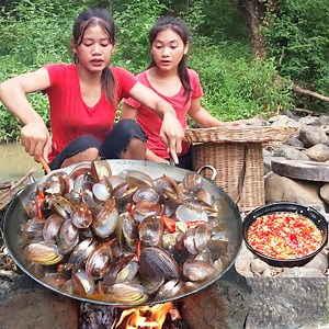25K views · 386 reactions | Hello and Welcome to Rina Adventure Anywhere. Today we have new video " Catch and cook Shell for food in jungle, Shell spicy chili cooking for dinner, Survival cooking" We mostly sharing about Adventure, Camping, Cooking vidoes and others unique cooking skills in the forest. We hopefully you enjoy and support us. Thank you SO MUCH #yummyfood #cooking #eat #recipes #foodie #deliciousfood #food | Rina Adventure Anywhere | Facebook