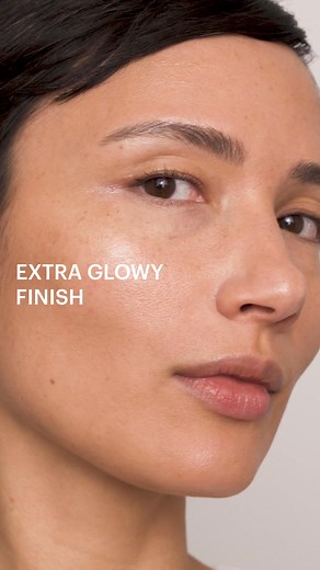 Nasz CC Cream natychmiast zapewnia efekt naturalności, świeżości i°blasku, jak po 10 godzinach snu! Ten krem do twarzy dopasowuje się do karnacji, koryguje zaczerwienienia, nawilża i zapewnia ochronę przeciwsłoneczną SPF 30. Uzyskaj 20% zniżki na pierwsze zamówienie z kodem: "NEW20". Oferujemy bezpłatną wysyłkę przy zakupie o wartości powyżej 50 EUR (po rabacie). | Kess | Facebook