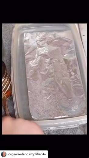 Post by @organizedandsimplified4u — ✨ Sparkling Silver Secret ✨ Did you know you can effortlessly restore the shine to your silver using a simple home remedy? ✨✨ By combining aluminum foil, baking soda, salt, and hot water, you can harness the power of electrolytic action to eliminate tarnish from oxidized silver without damaging the metal beneath. Say goodbye to chemical-polish abrasives and hello to a gentle yet effective cleaning method, perfect for heavily tarnished silver pieces! 💫💍 🌟 Sh