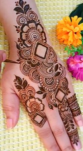 Beautiful and easy mehandi design for back hand ||New latest bridal mehndi design || Mehndi ki designs ||HennaMy channel name 👇👇 @mehandidesignsbygul #instareels #henna #ytshorts #article #reels #mehndi #viral #artist #trending #art #hennadesign #ytshorts #shortsviral #article #henna #reels #mehndi #viral #trending #art #henna #mehndidesigns #instagram reels #fbreelsfypシ゚viral #instaloveparrots | mehndi designs artist