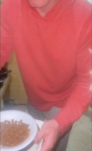 82K views · 9.6K reactions | El día que deje de hacerlo será por qué Dios me nesecita arriba | El Gato Escobar | Facebook