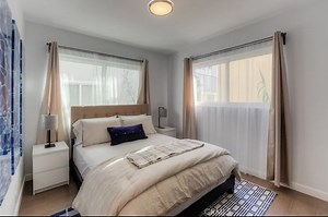 202 Moonstone St, Manhattan Beach, CA 90266 - For Rent