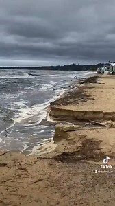 Balcombe estuary draining into Mount Martha beach this morning. | communityPete