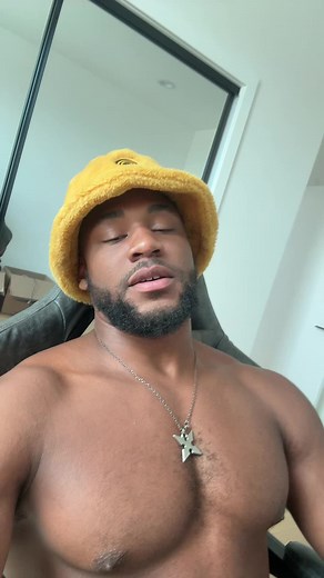 Engaging Video Insights for Random Audiences