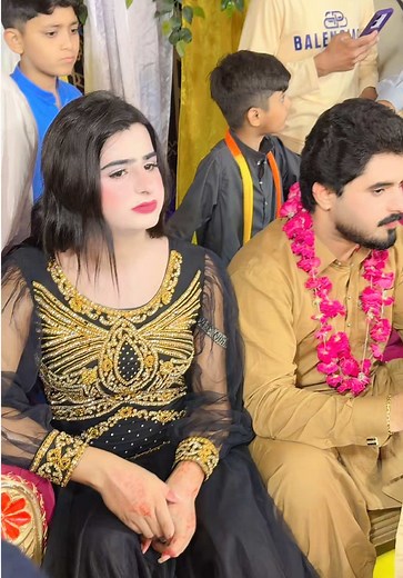 Mera Dulha Kidhar Hai? — Funny Urdu/Hindi Short Video