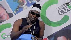 14 reactions | OUTRO BARULHO  HELDER MABOTE AFIRMA QUE ÚNICO ARTISTA QUE PISA AOS PÉS DO PROFOSSOR LAY É O NAKE LUIS. SAIBA MAIS. https://youtu.be/aRjplkxz2i0 Gajos maus Termos e condições aplicáveis. | Geração XXI TV | Facebook