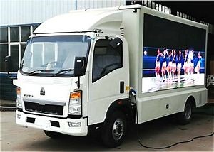 [Hot Item] HOWO Small LED Screen Display Outdoor Advertising Vehicle