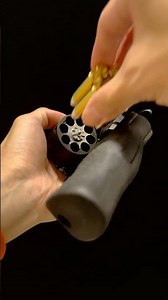 Do this in advance when needed for your revolver スピードローダー リボルバーのみの動作 #reload #airsoft