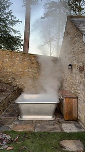 As the mercury dips, take that as your cue to follow suit in a steamy hot tub at Middleton Lodge 🌡⁠ ⁠ https://www.mrandmrssmith.com/luxury-hotels/middleton-lodge-estate Video by @gemmalewis__⁠ ⁠ #SmithHotels | Mr & Mrs Smith