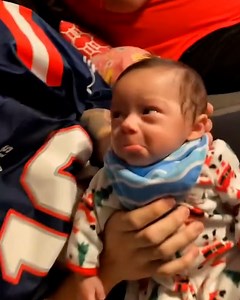 Look at his face 😂 | Betches