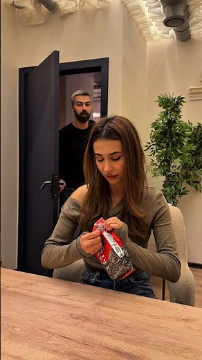 Patron Oğrusu 😂 #shorts #samedliamina #sabithuseynov