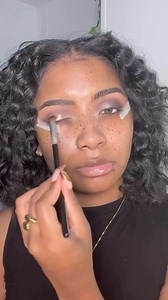 Dark Smoky Eye Makeup Look for Brown Eyes This #makeup look is a stunner, and @solotica Aquarella Castanha Brown eyes are the cherry on top 🍒💋👌 #smokyeye #smokymakeup #eyeshadow #browneyes #eyeshadow #eyeshadowtutorial #makeupforbeginners | lens.me