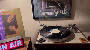 Throwback Thursday with Kalapana and… Luxman L-530X Ultra High Fidelity Stereo Amplifier Luxman PD-284 Turntable JBL 4312 Control Monitors | The Garage