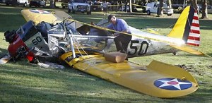 Harrison Ford, desorientado y lleno de sangre, fue rescatado por golfistas